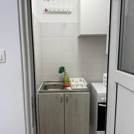 Garsoniera Apartment *