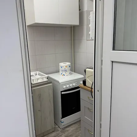 Garsoniera Apartman Bukarest